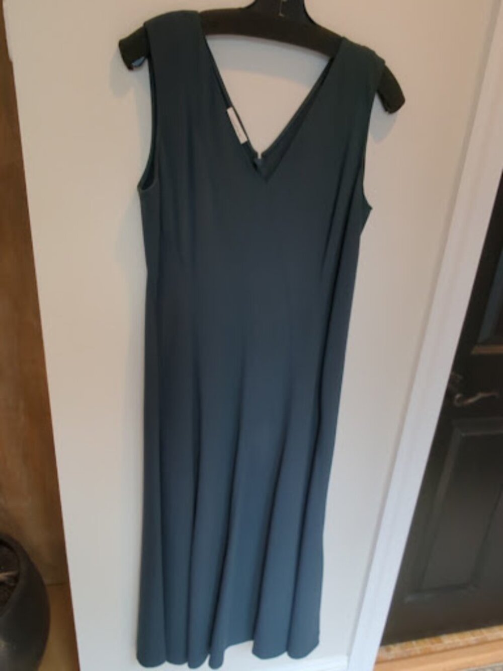 Lafayette 148 New York Slate Blue V-Neck Sleeveless Midi Dress Size 8